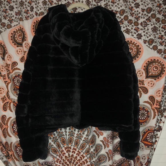 Jacket - Picture 3 of 3